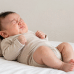 Bebê fazendo força é normal? Descobri que isso era mais comum do que imaginava